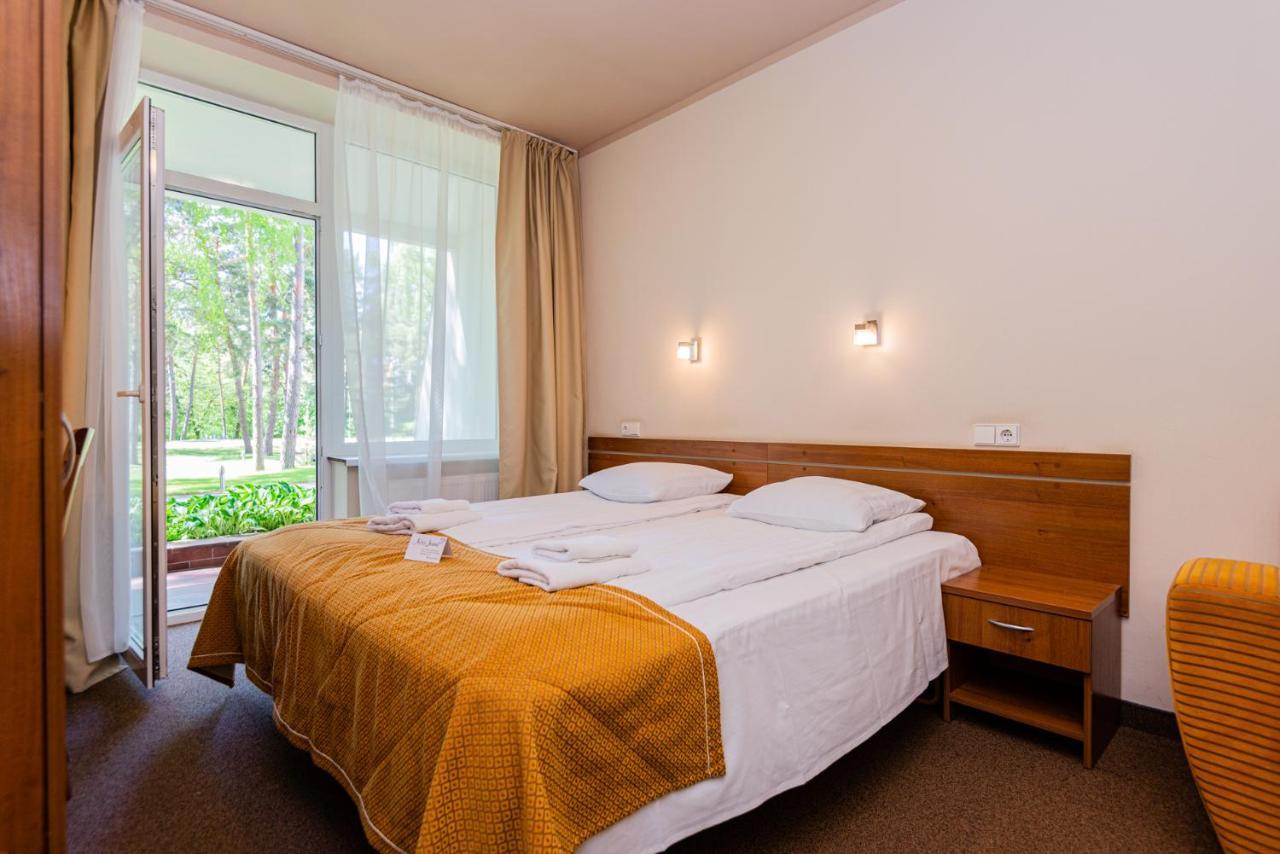 Zuvedra Hotel Palanga Exterior photo